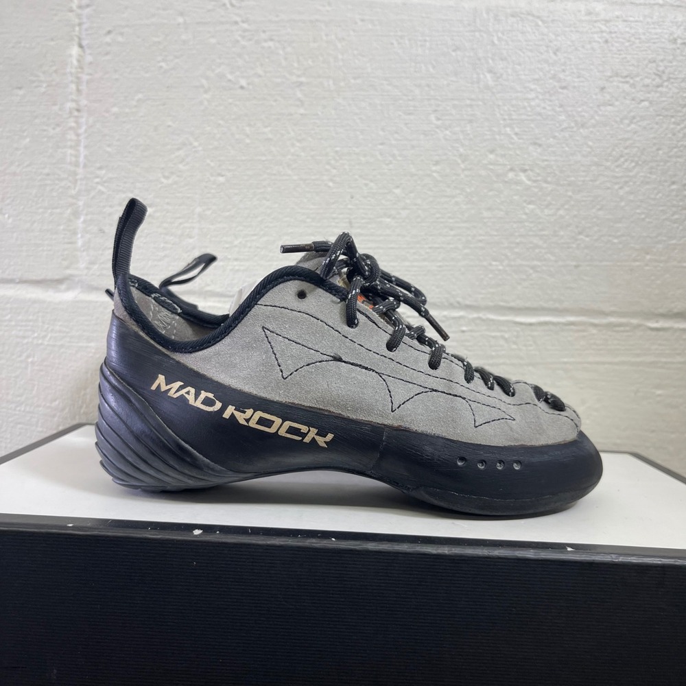 Mad Rock Phoenix Gray Suede Rock Climbing Shoes Lace up Men's Size 6.5 US